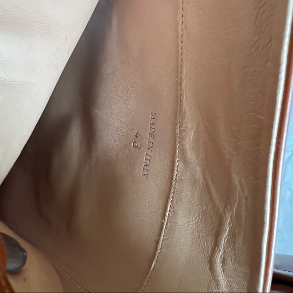 MAISON MARGIELA
Tabi Airbag boots - Picture 10 of 14